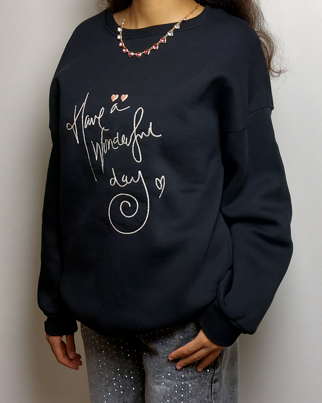 Cotton - oversized sweatshirt - Embroidered Front - long sleeves