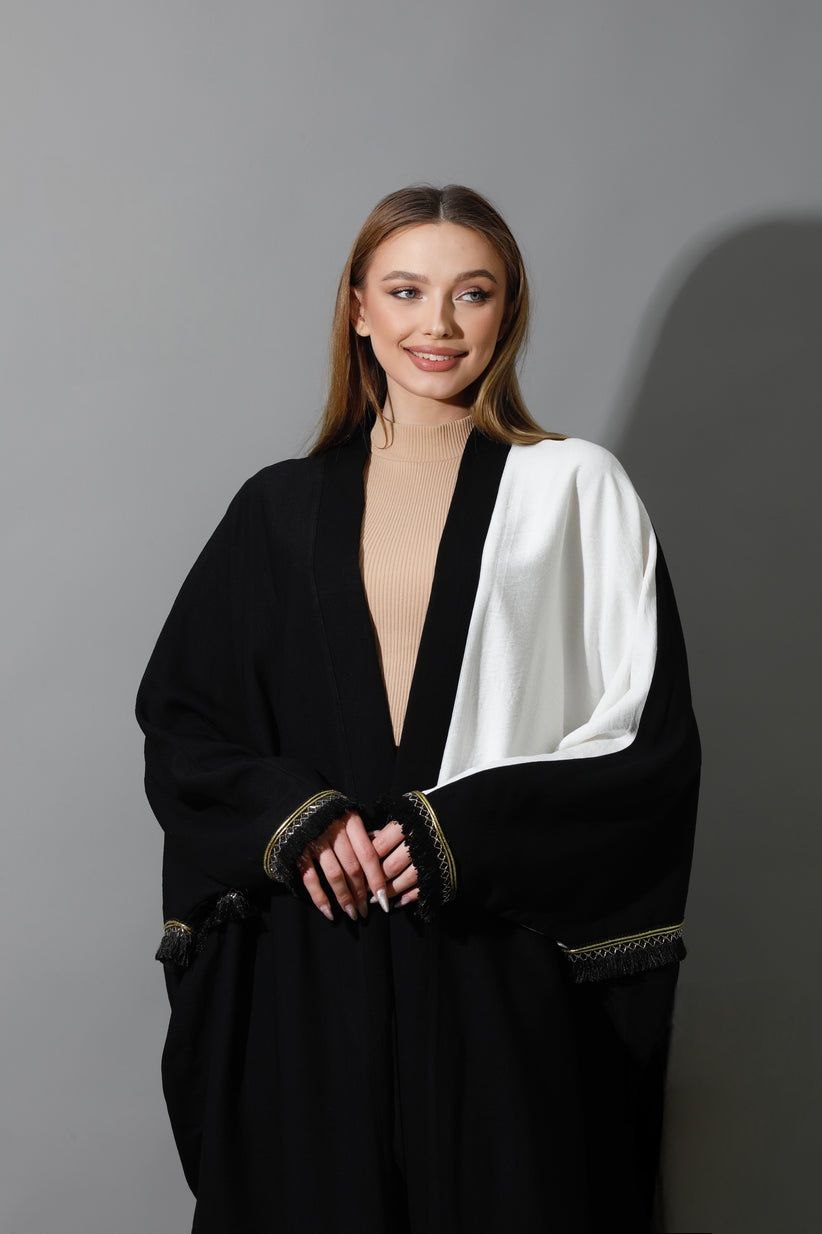 Black & White-  Loos Fit- Long Kaftan - with Gold Accessories