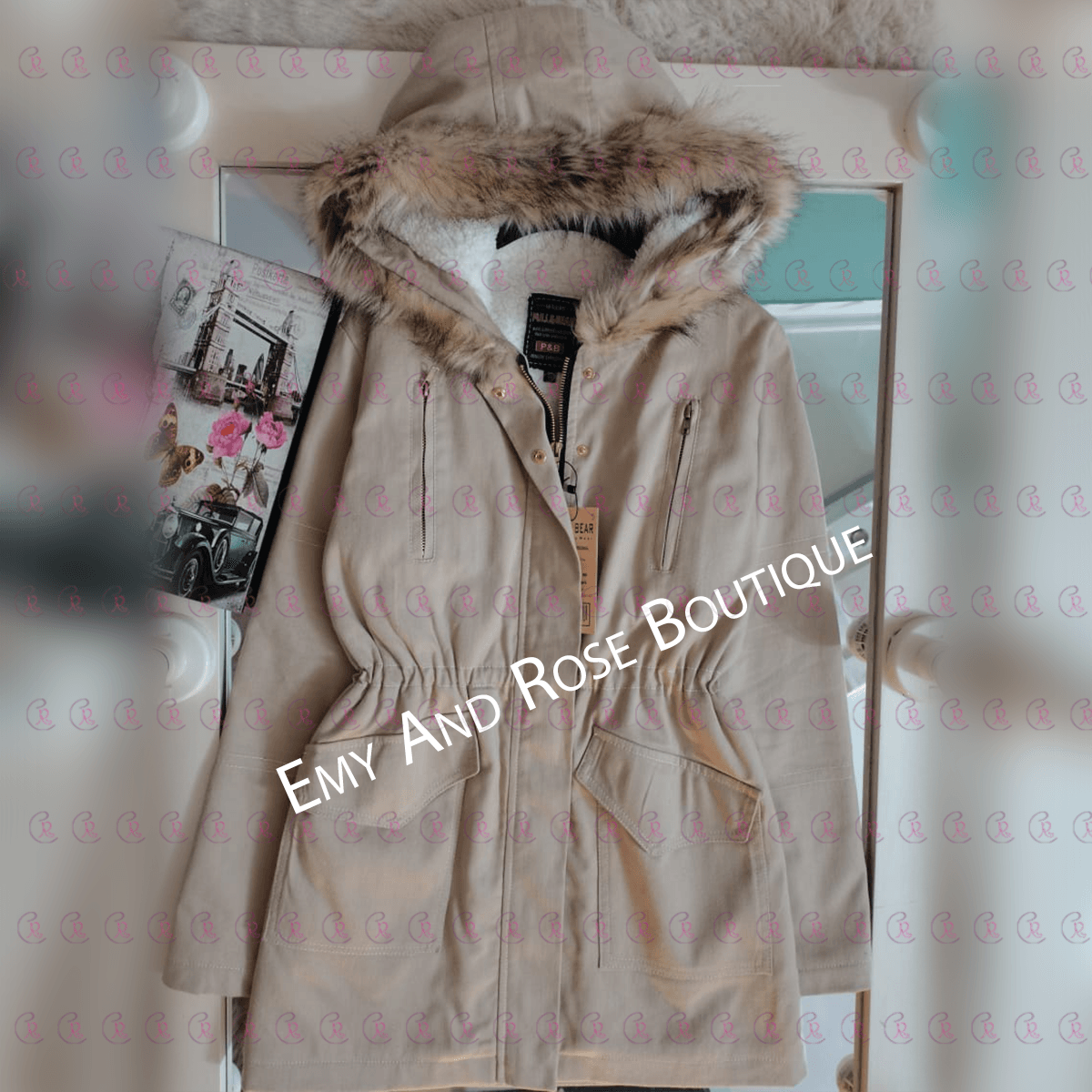 Gabardine Jacket Line with Fur - EMY & ROSE Boutique 