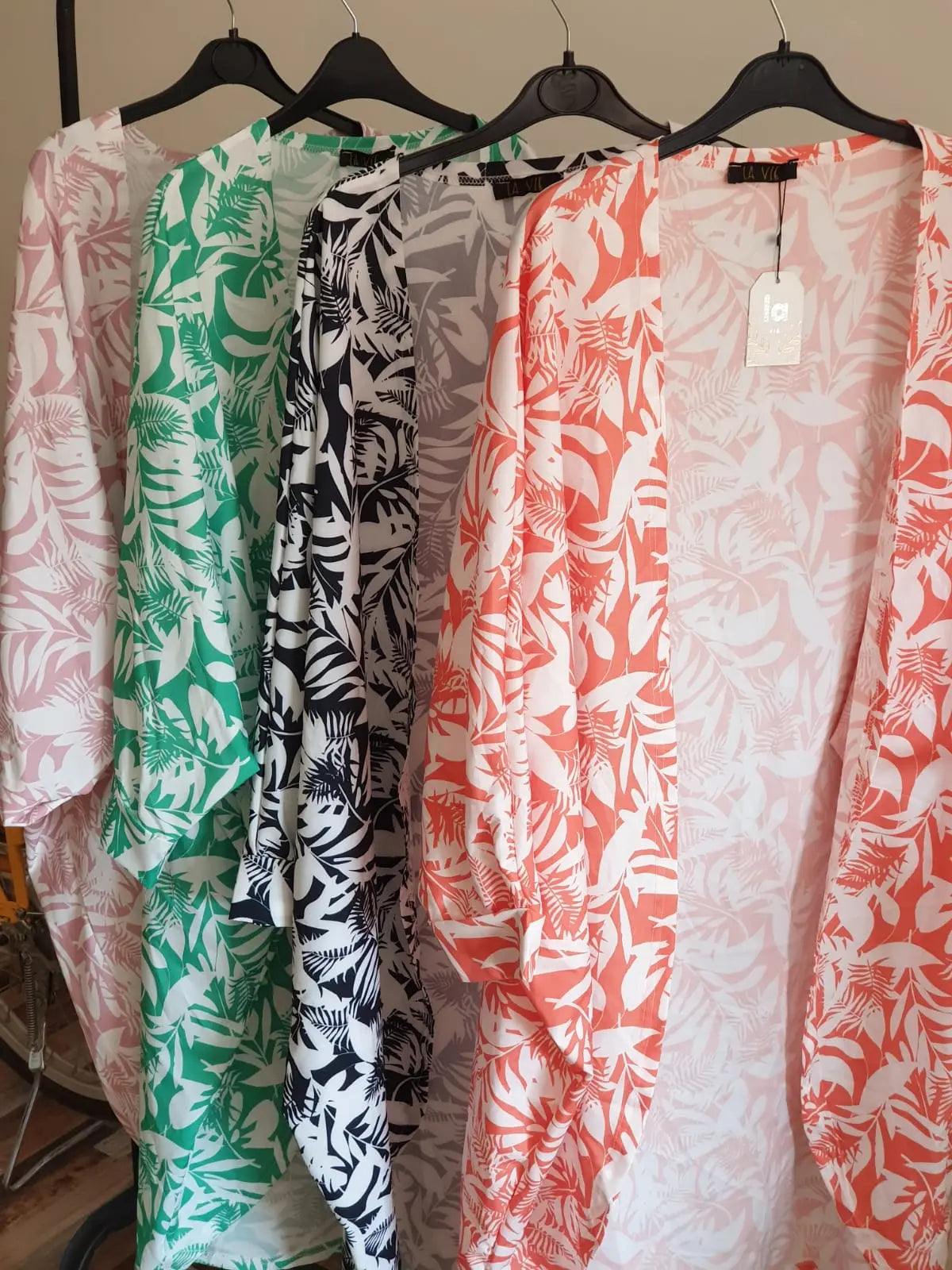 Soothy Kimono - EMY & ROSE Boutique 